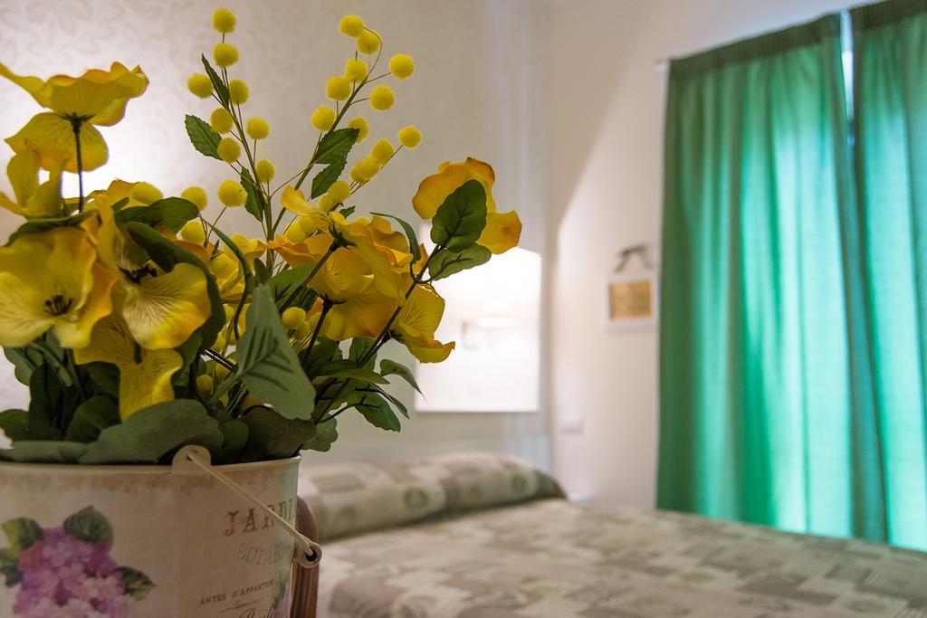 Bed and Breakfast Il Giglio Verde Porto SantʼElpidio Zimmer foto